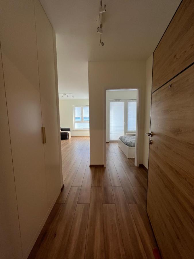 Apartament 26 Metro Appartement Warschau Buitenkant foto