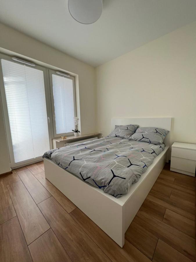 Apartament 26 Metro Appartement Warschau Buitenkant foto
