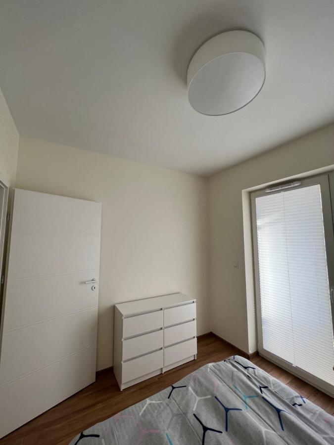 Apartament 26 Metro Appartement Warschau Buitenkant foto